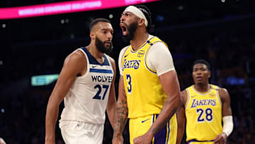 Minnesota Timberwolves v Los Angeles Lakers
