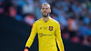 O goleiro está sem clube desde que deixou o Manchester United