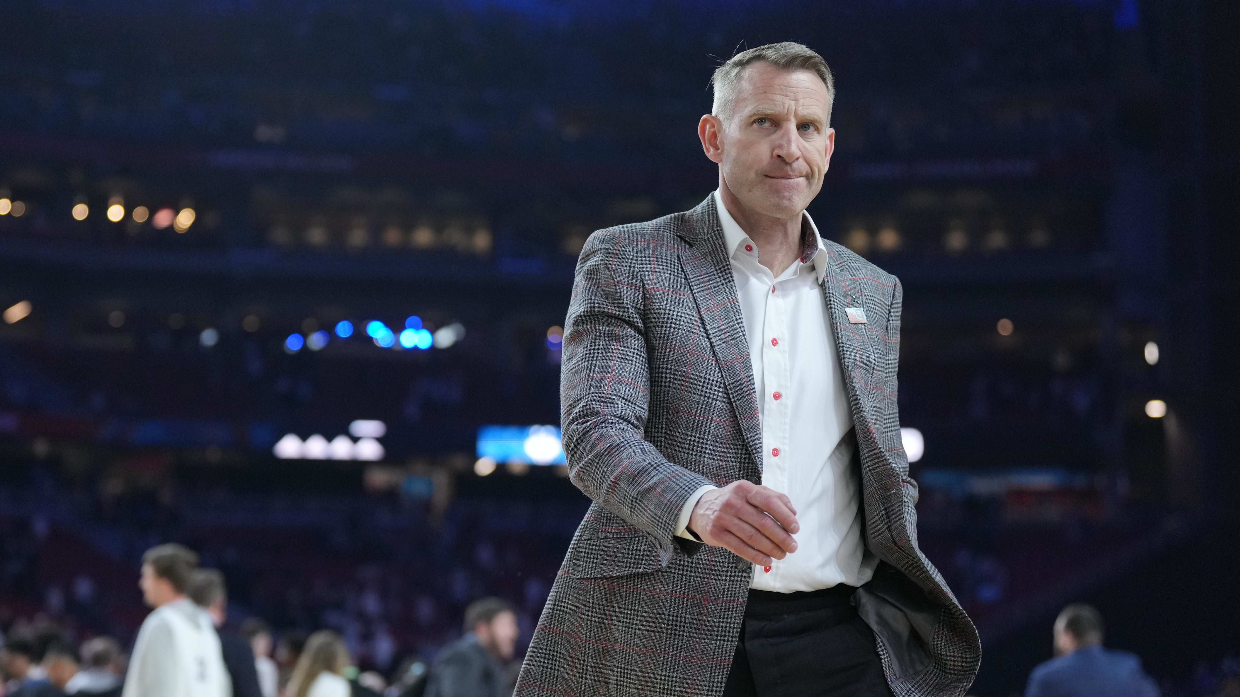 Alabama Crimson Tide head coach Nate Oats after the team's defeat in the Final Four.