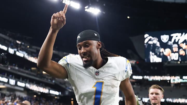Los Angeles Chargers v Las Vegas Raiders