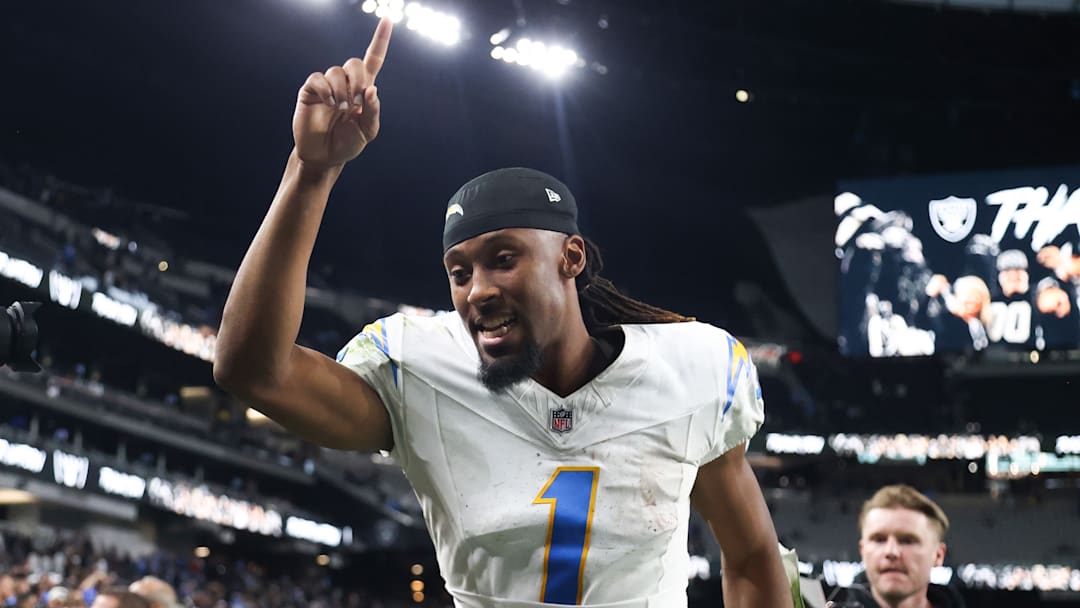 Los Angeles Chargers v Las Vegas Raiders