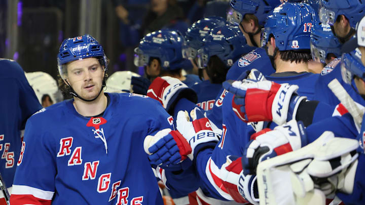 New York Islanders v New York Rangers