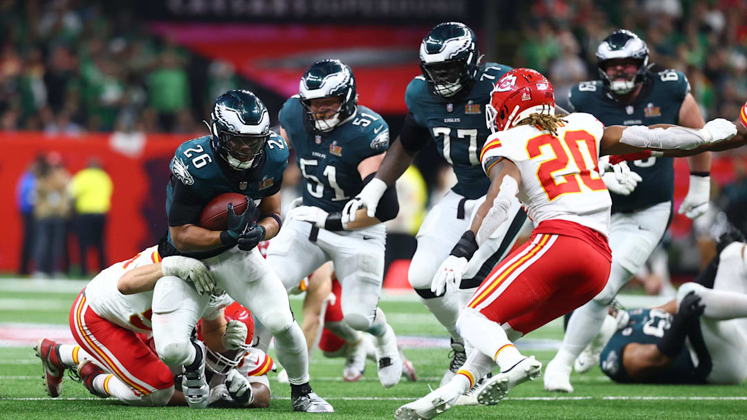 Feb 9, 2025; New Orleans, LA, USA; Philadelphia Eagles running back Saquon Barkley (26) runs the ball against the Kansas City Chiefs in the second half in Super Bowl LIX at Ceasars Superdome. Mandatory Credit: Mark J. Rebilas-Imagn Images