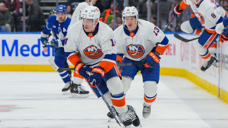 New York Islanders v Toronto Maple Leafs