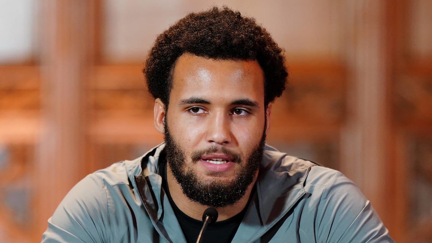 Heavyweight Prospect Moses Itauma Plans Mayweather-Style Career Ahead of Whyte Bout