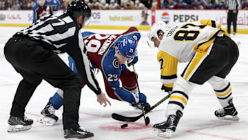 Pittsburgh Penguins v Colorado Avalanche