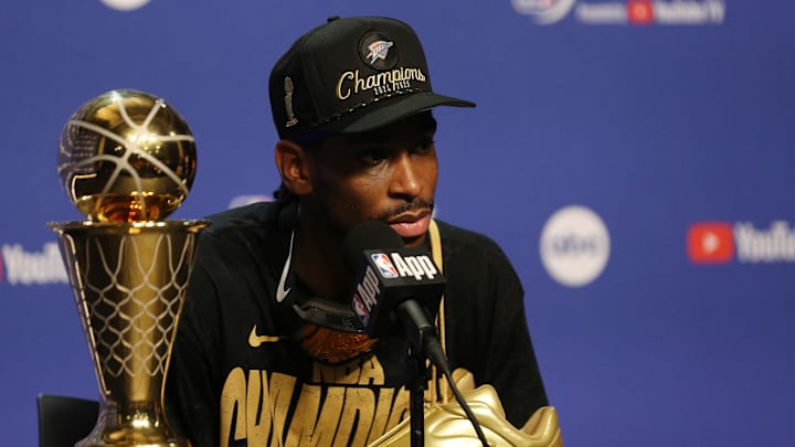 La NBA anunció récord de 135 jugadores internacionales provenientes de 43 países. El más importante ha sido Shai Gilgeous-Alexander, quien ganó el MVP y el título de la NBA. La NBA anunció récord de 135 jugadores internacionales provenientes de 43 países. El más importante ha sido Shai Gilgeous-Alexander, quien ganó el MVP y el título de la NBA.