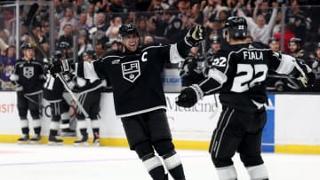 Vancouver Canucks v Los Angeles Kings