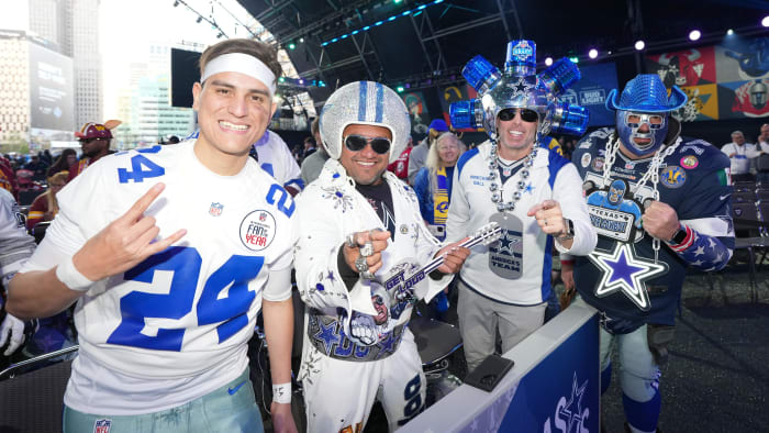 Apr 25, 2024; Detroit, MI, USA; Dallas Cowboys fans pose for a photograph during the 2024 NFL Draft