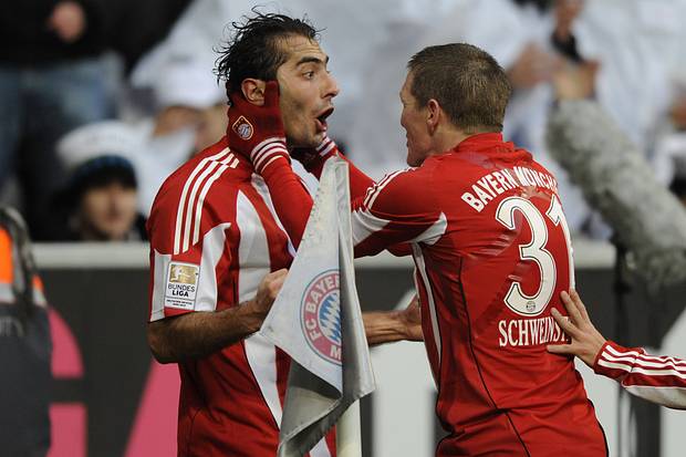 Hamit Altintop du Bayern Munich, etc. Pauli Hamit Altintop du Bayern Munich, etc. Pauli