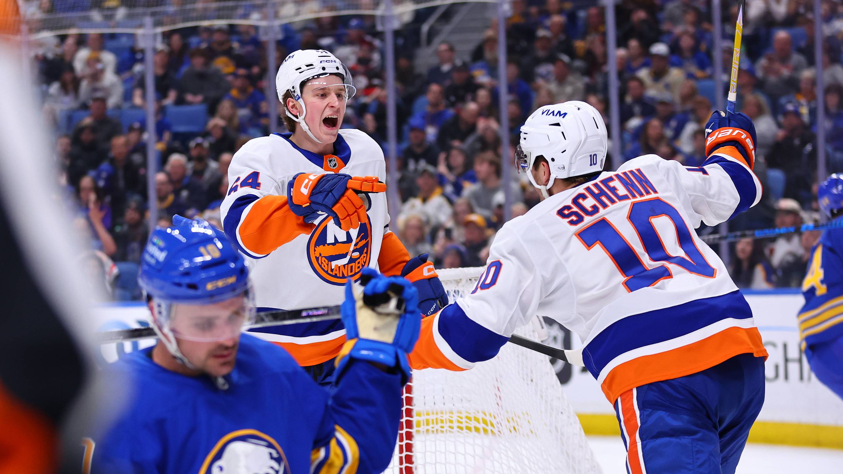 Cal Ritchie is turning towards Brayden Schenn for guidance in his second season with the NY Islanders
