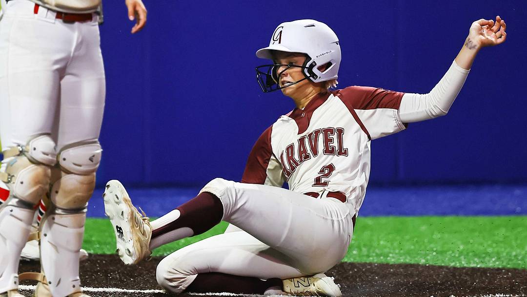 No. 1 Caravel has a bye in the first round after dominating the regular season. They will face off against either No. 16 Padua Academy of No. 17 Sussex Academy. 