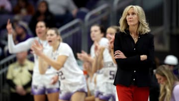 UCLA v Washington
