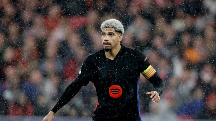 Benfica v FC Barcelona - UEFA Champions League