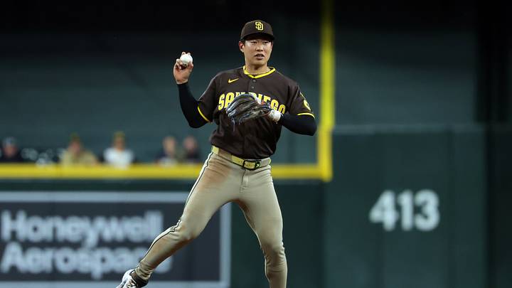 San Diego Padres second baseman Sung-Mun Song.
