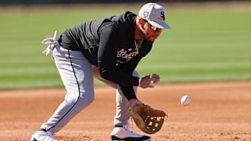 Yoán Moncada está en la mira de los Yankees para el 2025