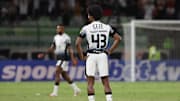 Corinthians tem semana decisiva sobre Talles Magno