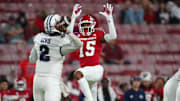 The Auburn Tigers are among a host of schools targeting former Fresno State Bulldogs cornerback Julian Neal.