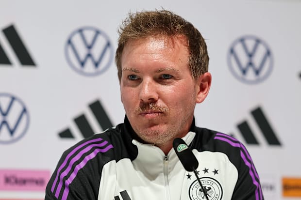 จูเลียน นาเกลส์มันน์