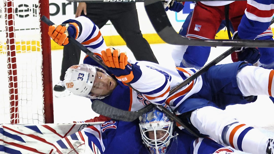 Edmonton Oilers v New York Rangers
