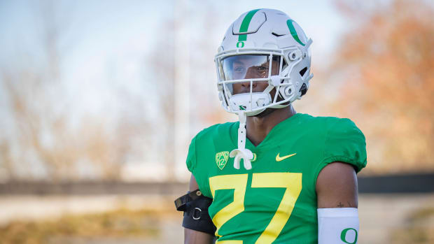 Oregon defensive back Daylen Austin during practice with the Oregon Ducks Tuesday, April 2, 2024 in Eugene, Ore.