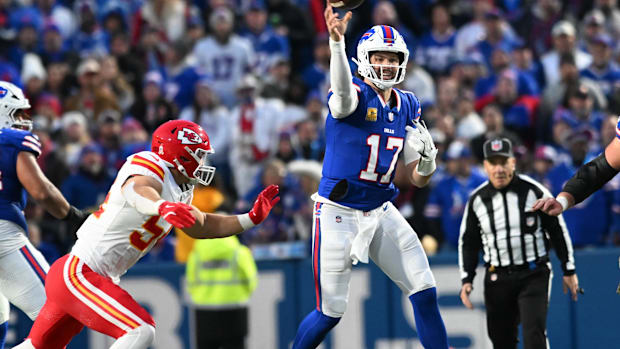 leo chenal, josh alle