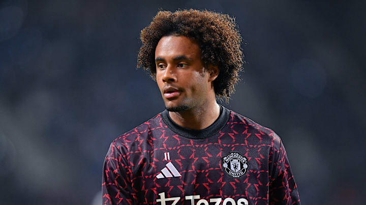 Joshua Zirkzee could lead the line for Manchester United Joshua Zirkzee could lead the line for Manchester United
