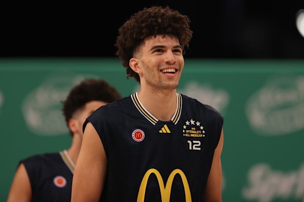 high school boys basketbal