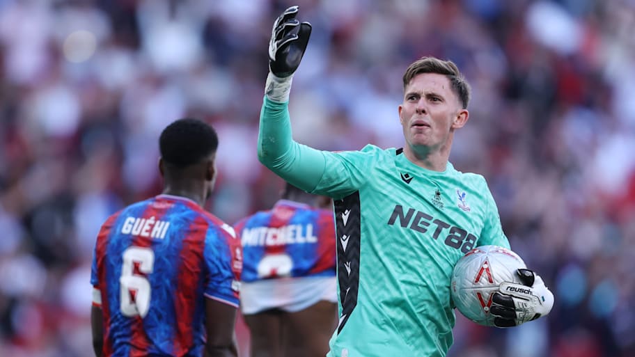 Crystal Palace goalkeeper Dean Henderson