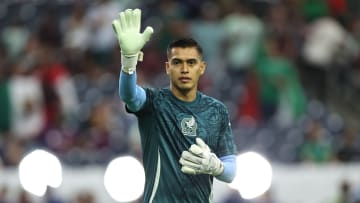 Tras su gran temporada con Chivas, el arquero Raúl Rangel recibió su primer llamado con la selección mexicana mayor para acudir a la Copa América 2024