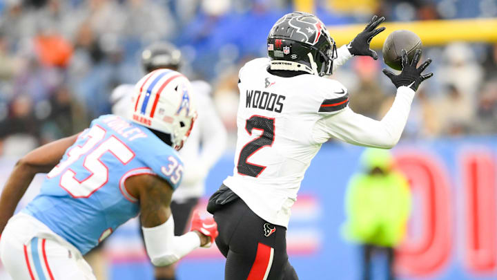 Veteran wide receiver Robert Woods is signing with the Pittsburgh Steelers. Veteran wide receiver Robert Woods is signing with the Pittsburgh Steelers.