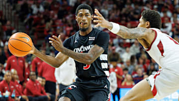 Cincinnati v Arkansas