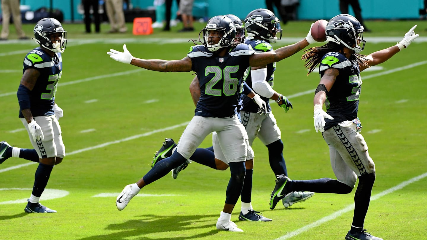 Seahawks Sign Veteran Shaquill Griffin, Waive JT Woods