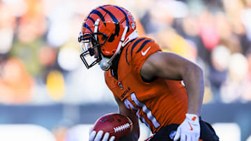 Dec 1, 2024; Cincinnati, Ohio, USA; Cincinnati Bengals wide receiver Jermaine Burton (81) runs with the ball against the Pittsburgh Steelers in the first half at Paycor Stadium. Mandatory Credit: Katie Stratman-Imagn Images