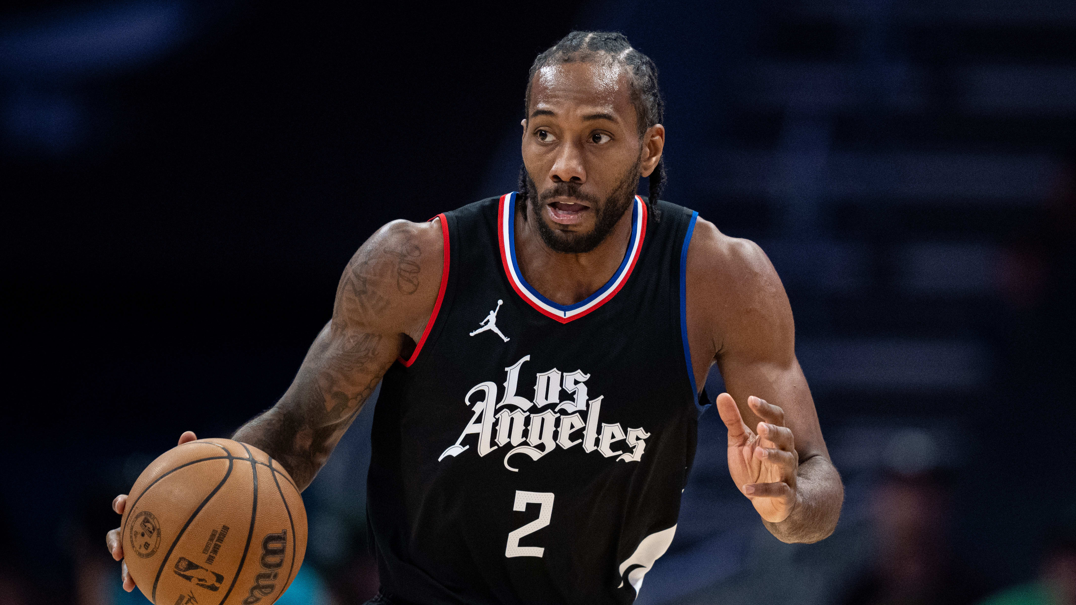 Who did the spurs trade for kawhi leonard cheap