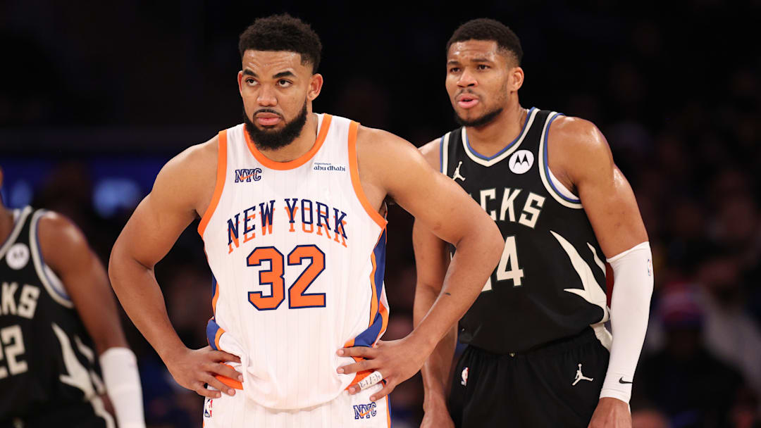 Milwaukee Bucks v New York Knicks