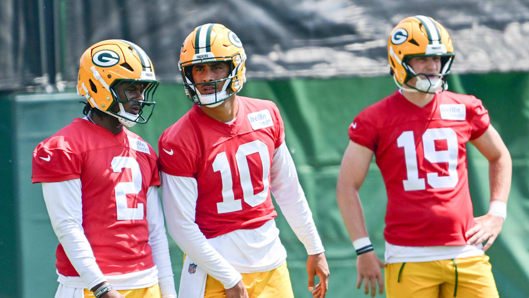 Jun 11, 2025; Green Bay, WI, USA;  Green Bay Packers quarterback Malik Willis (2), quarterback Jordan Love (10) and quarterback Taylor Elgersma (19) participates in the team's minicamp at Ray Nitschke Field. Mandatory Credit: Benny Sieu-Imagn Images