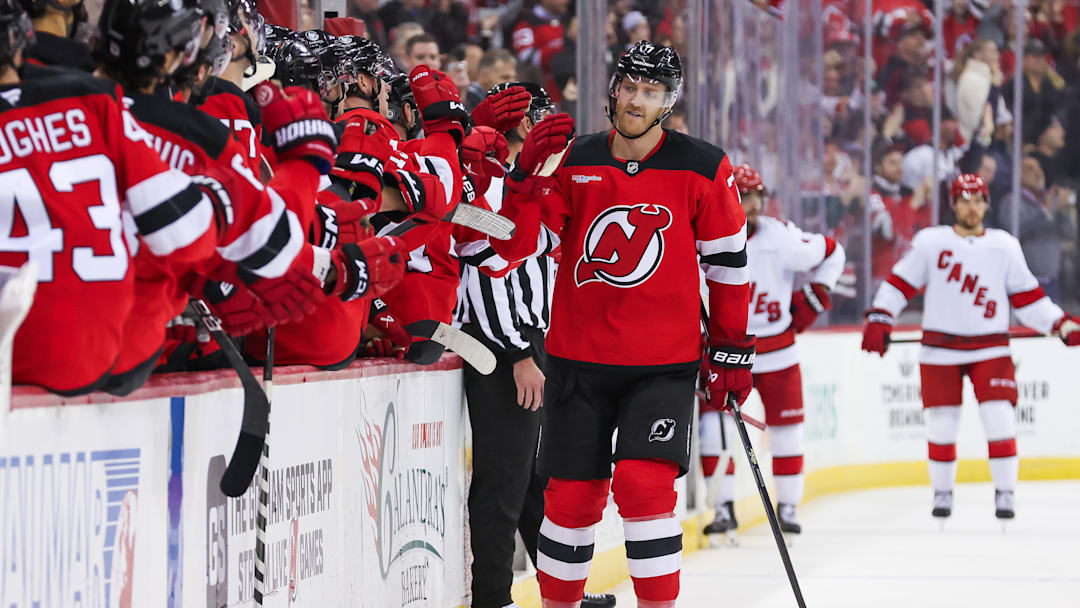 Carolina Hurricanes v New Jersey Devils