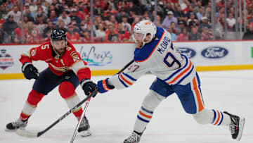 Edmonton Oilers center Connor McDavid (97) shoots the puck against the Florida Panthers 