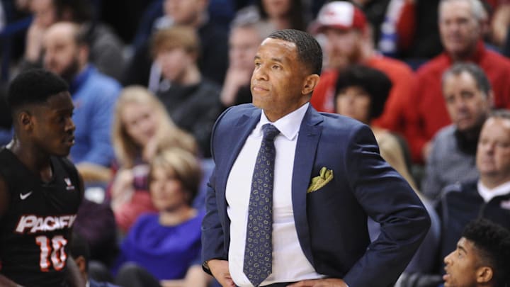 Feb 18, 2017; Spokane, WA, USA; Pacific Tigers head coach Damon Stoudamire looks on against the Gonzaga Bulldogs during the first half at McCarthey Athletic Center. Mandatory Credit: James Snook-Imagn Images Feb 18, 2017; Spokane, WA, USA; Pacific Tigers head coach Damon Stoudamire looks on against the Gonzaga Bulldogs during the first half at McCarthey Athletic Center. Mandatory Credit: James Snook-Imagn Images