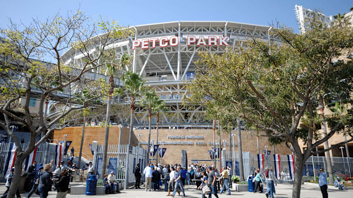 Los Angeles Dodgers v San Diego Padres