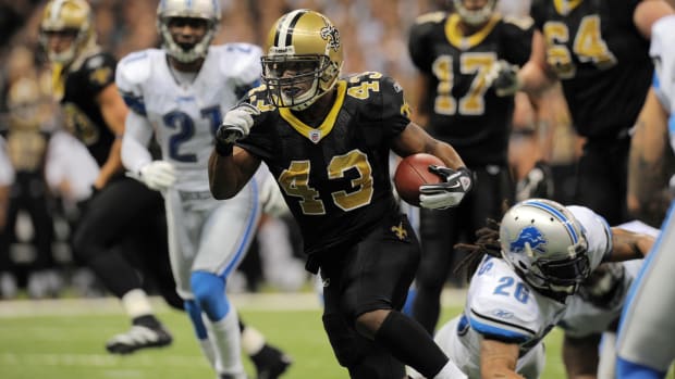 Jan 7, 2012; New Orleans Saints running back Darren Sproles (43) breaks away against the Detroit Lions