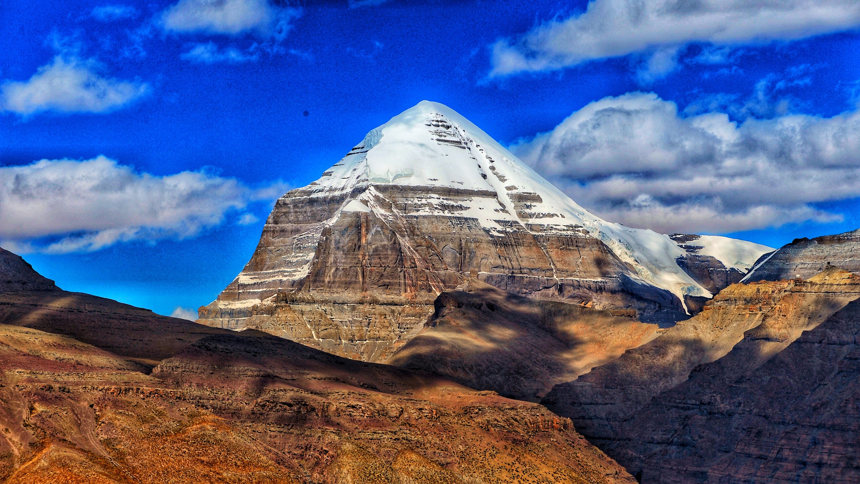 6 Places Around the World Said to Have Mystical Qualities