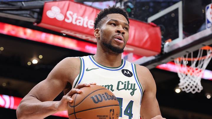 Milwaukee Bucks v Atlanta Hawks