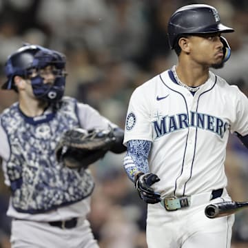 Seattle Mariners center fielder Julio Rodríguez strikes out during a game against the New York Yankees on Wednesday at T-Mobile Park.