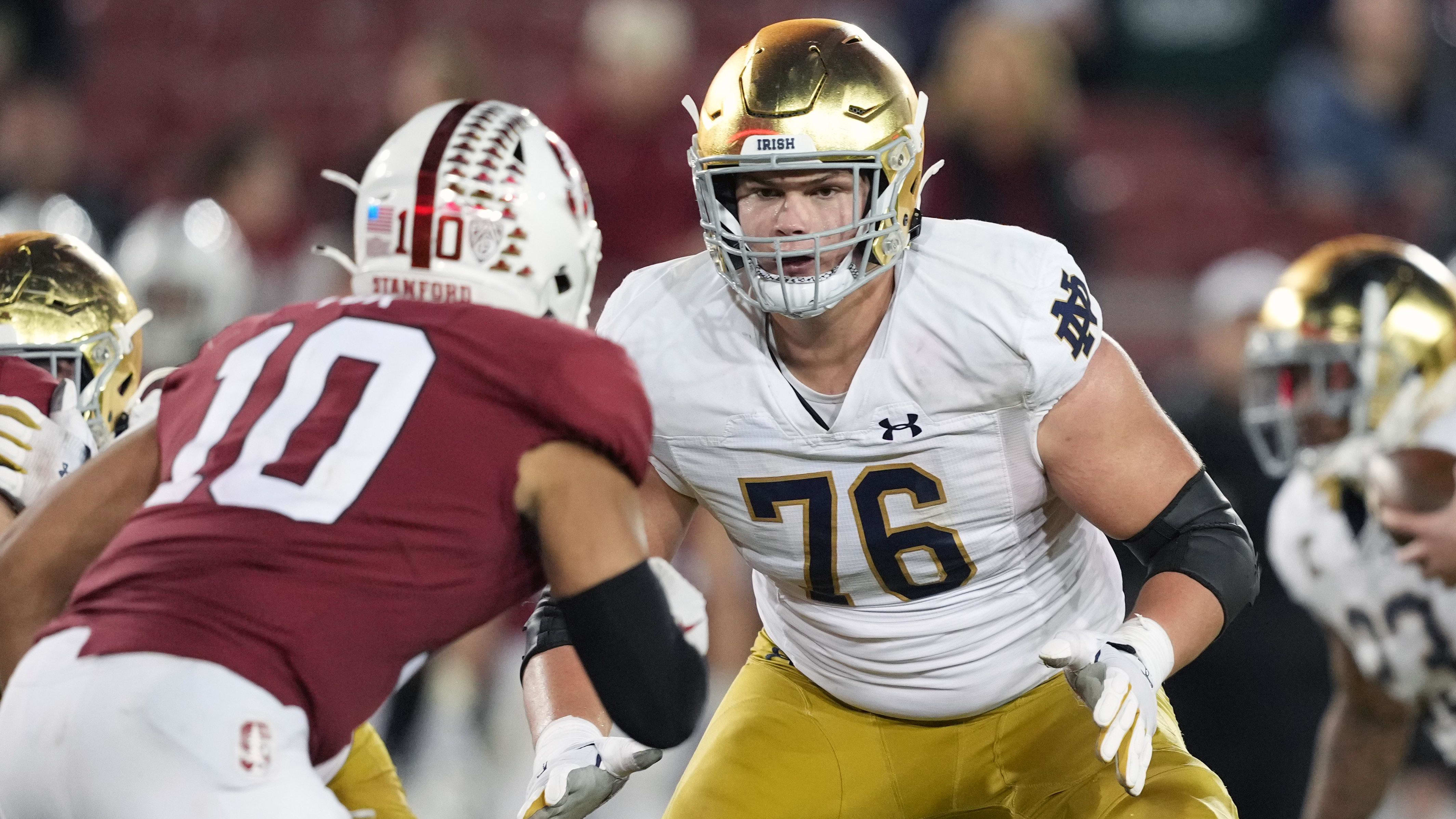 Notre Dame Fighting Irish offensive lineman Joe Alt squares off with Stanford defensive lineman.