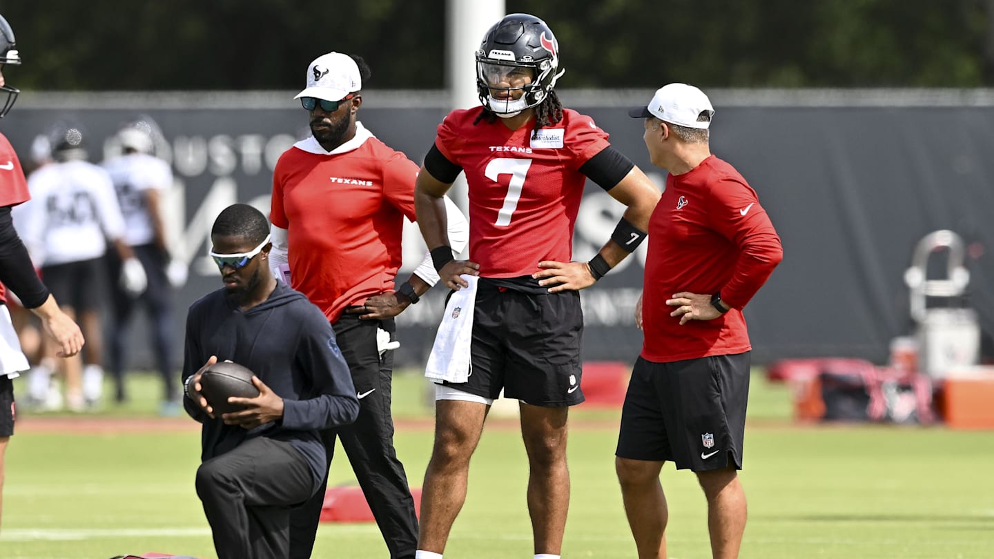 Houston Texans Given Bullish Win Total Prediction for 2025