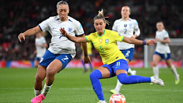 Inglaterra x Brasil se enfrentam em amistoso