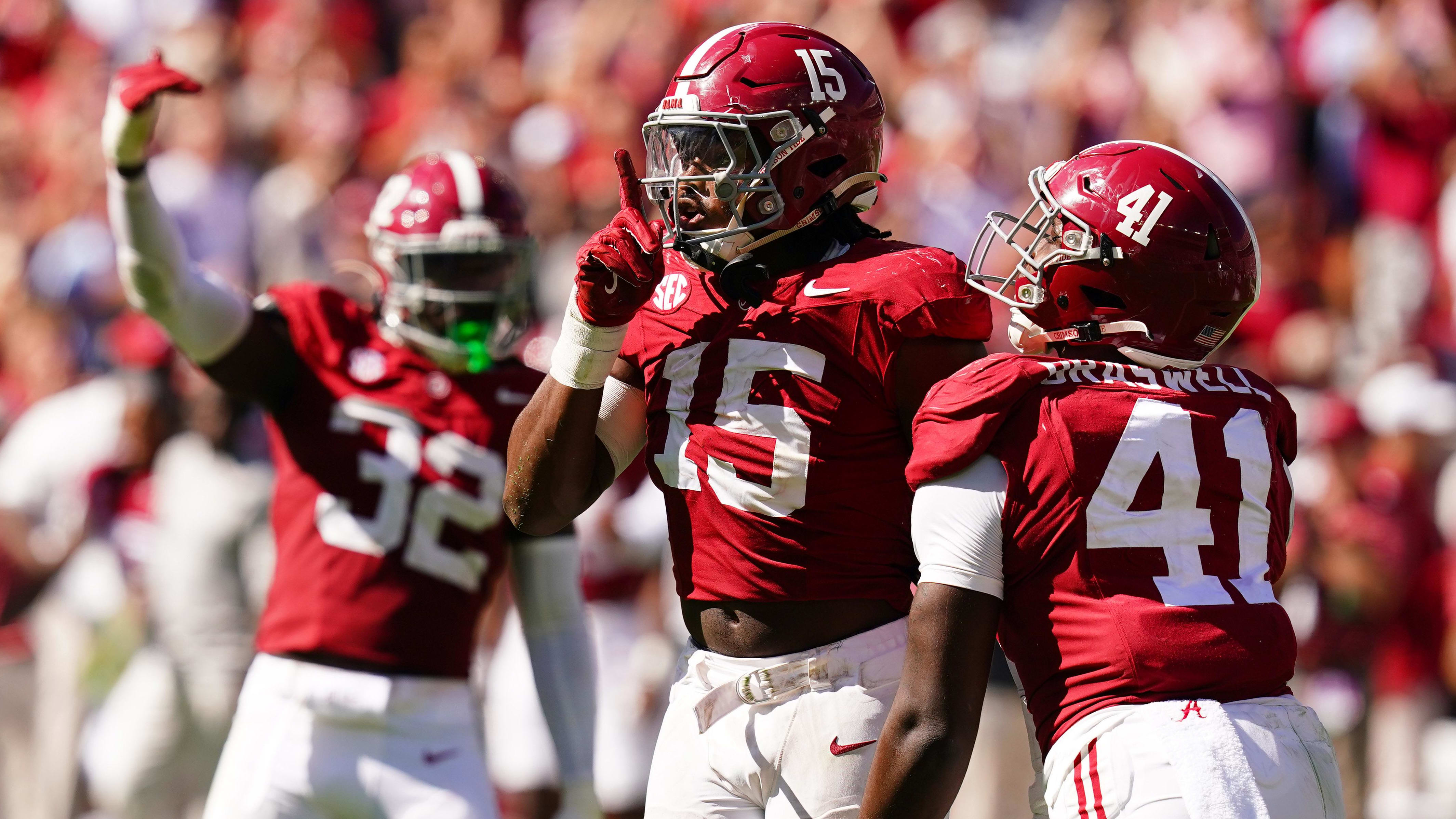 Alabama Crimson Tide linebacker Dallas Turner reacts during a game.