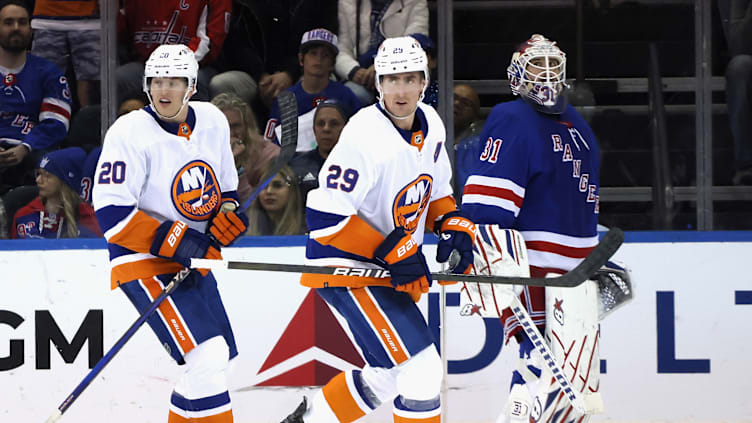 New York Islanders v New York Rangers